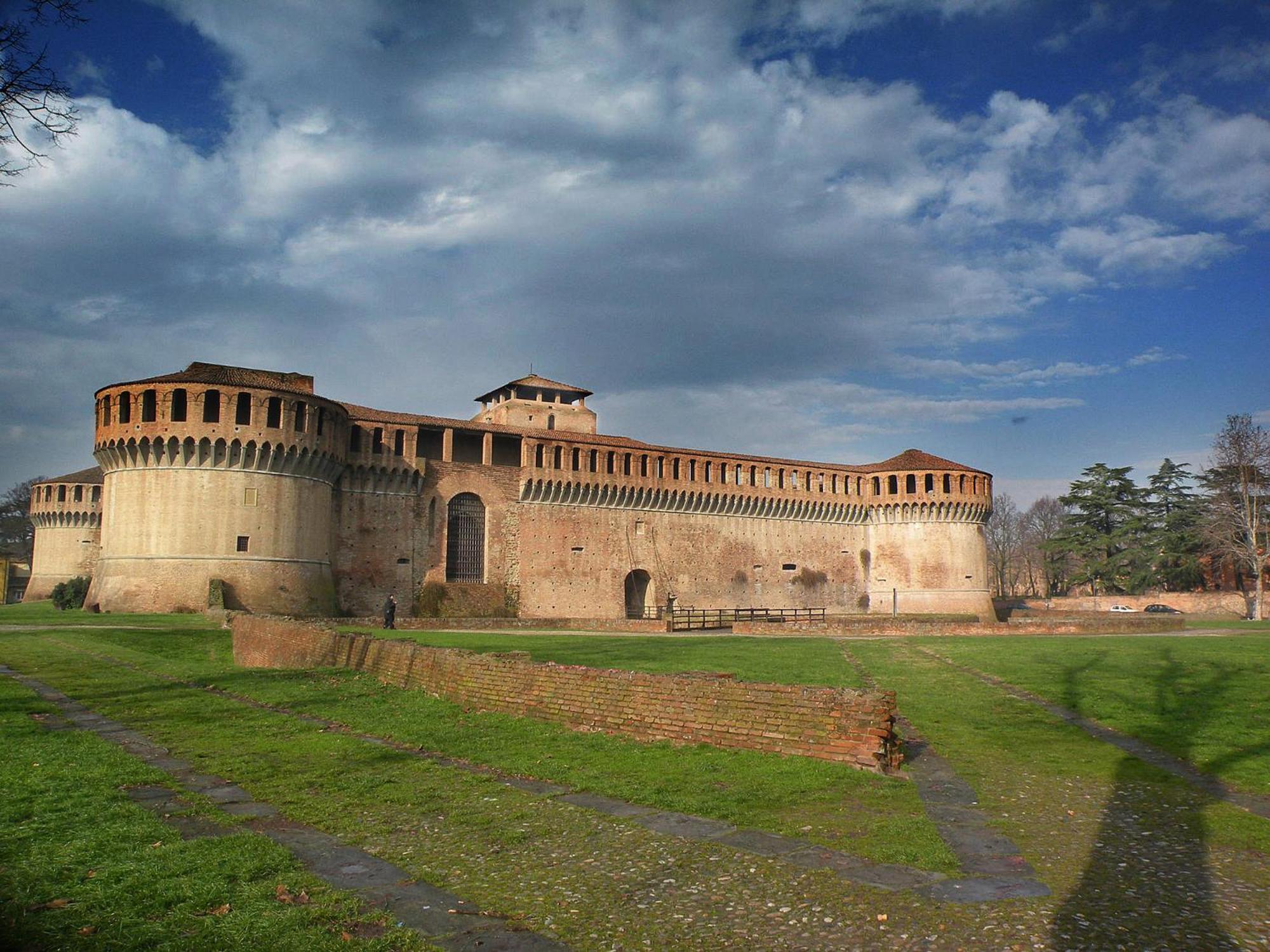 Appartamento Le Due Corti Centro Storico - Autodromo Imola Esterno foto